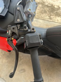 Aprilia SR GT 200 - photo 2