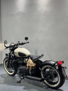Triumph Bonneville Bobber 1200 cc - ფოტო 6