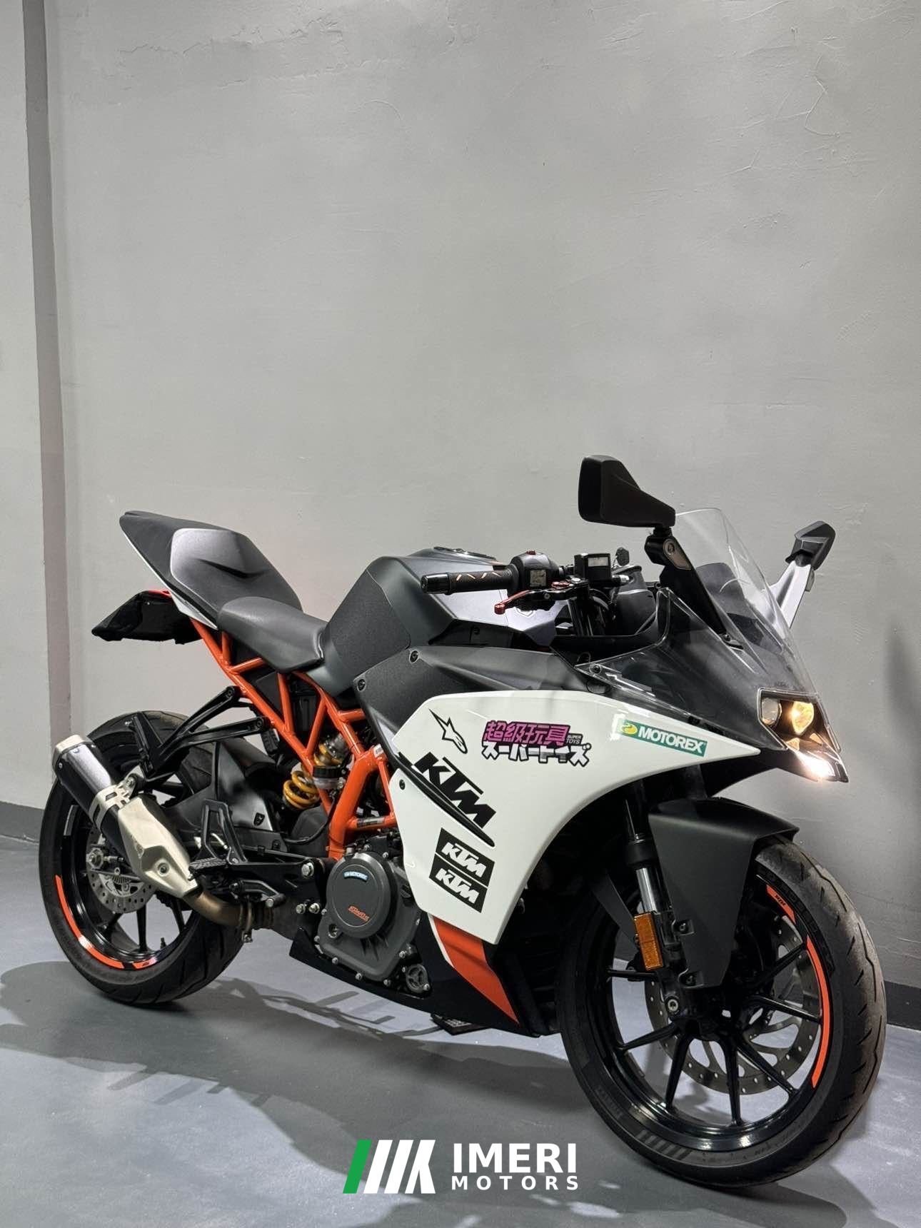 2022 KTMR2R RC 390 400 cc