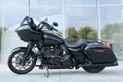 Harley-Davidson Road Glide 1868 cc - ფოტო 1