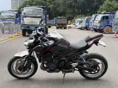 Kawasaki Z900 950 cc - ფოტო 9