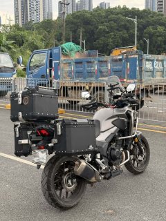 Honda CB400X - photo 3