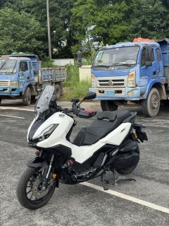 Honda ADV350 - photo 8