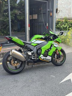 Kawasaki Ninja ZX-10R 1000 cc - photo 3