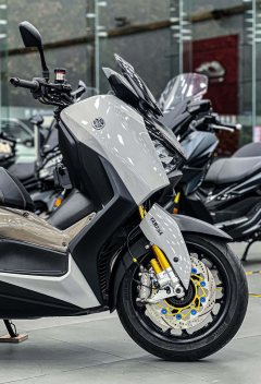 Yamaha XMAX 300 cc - ფოტო 6