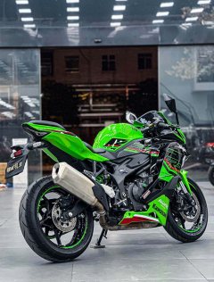 Kawasaki ZX-4R 400 cc - photo 8