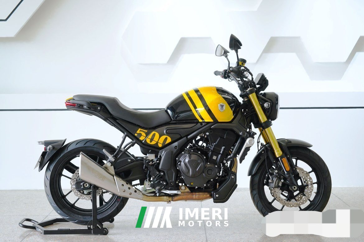 2022 Voge 500AC