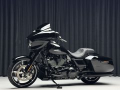 Harley-Davidson Street Glide 1923 cc - ფოტო 2
