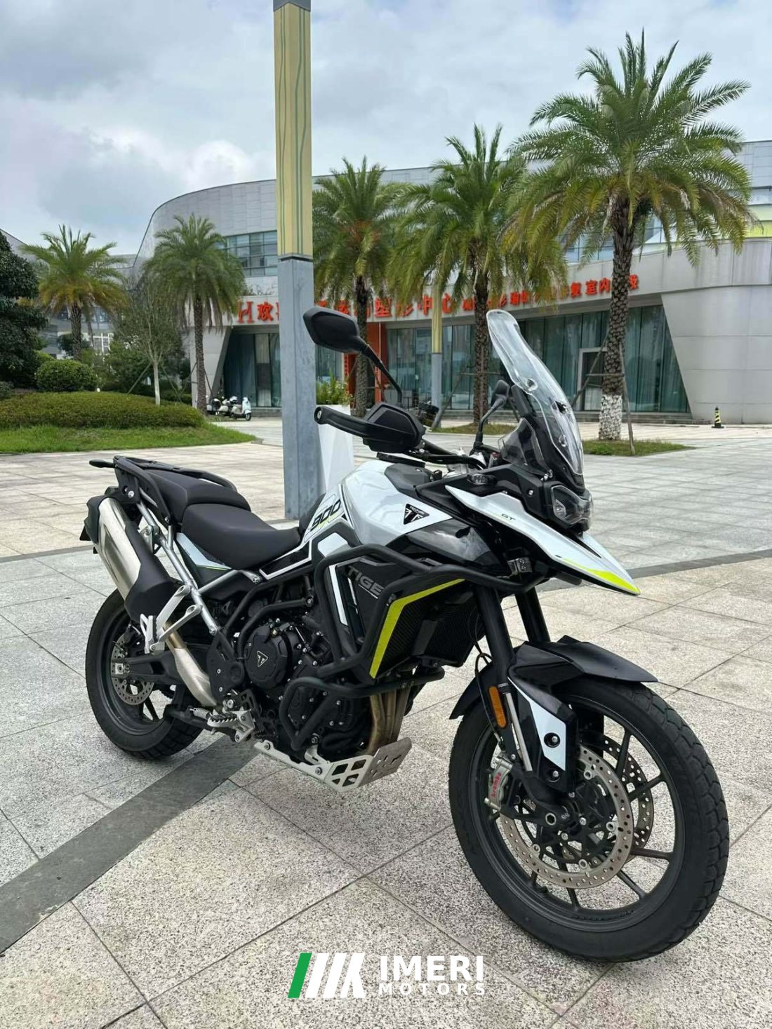 Triumph Tiger 900 - მოტოციკლი ჩინეთიდან