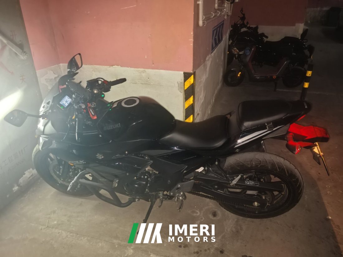 Haojue Suzuki GSX250R - motorcycle from China