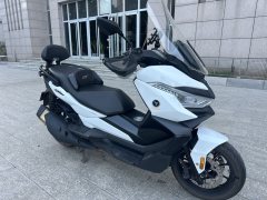 Voge SR4 Max 350 cc - ფოტო 1