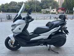 Voge SR4 Max 350 cc - ფოტო 5