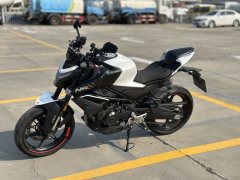 CFMOTO 450NK - фото 2