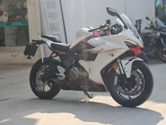 QJMOTOR Sai 550 - ფოტო 1