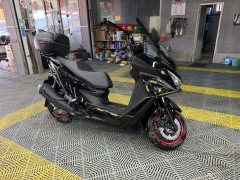 KYMCO Zongshen ST250 - photo 2