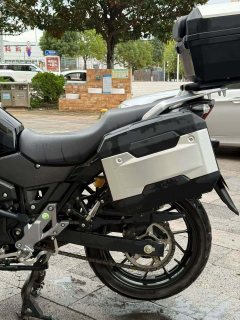 Haojue Suzuki DL250 - ფოტო 4
