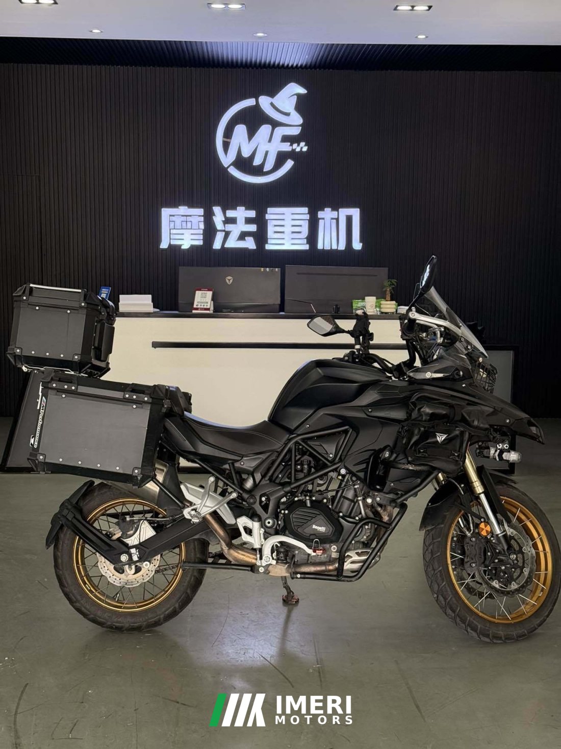 Benelli TRK552 550 cc - მოტოციკლი ჩინეთიდან
