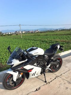 CFMOTO 675SR-R - ფოტო 1