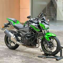 Kawasaki Z400 - ფოტო 1