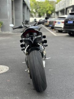 Ducati Street Fighter V4 1100 cc - photo 8