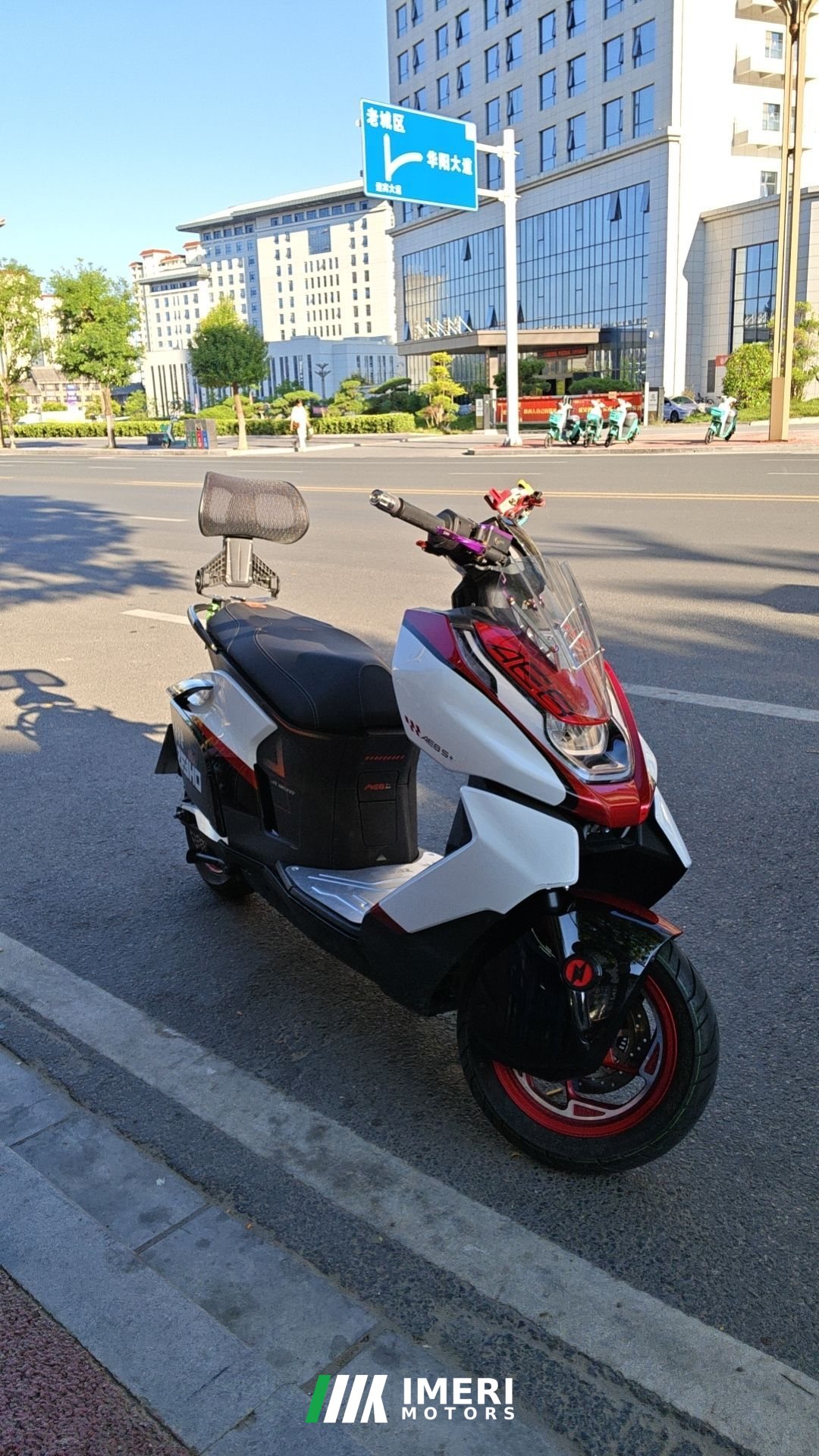 2025 Zeeho AE8