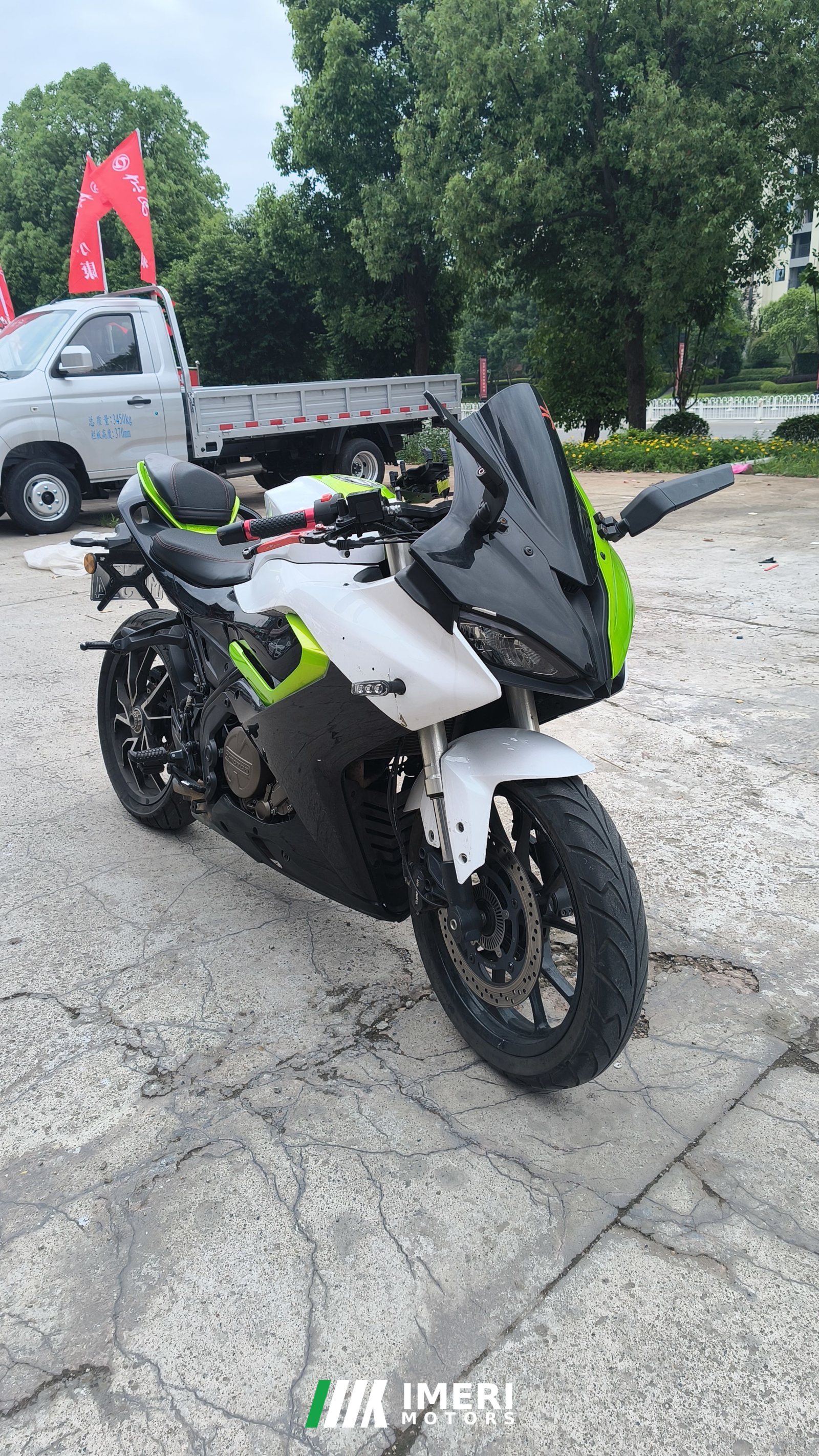 2022 QJMOTOR SRK 250