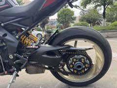 Triumph Speed Triple 1200 - ფოტო 9