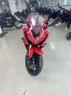 Honda CBR650R - ფოტო 2