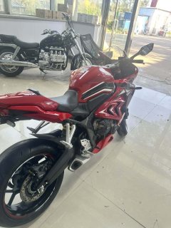 Honda CBR650R - ფოტო 7
