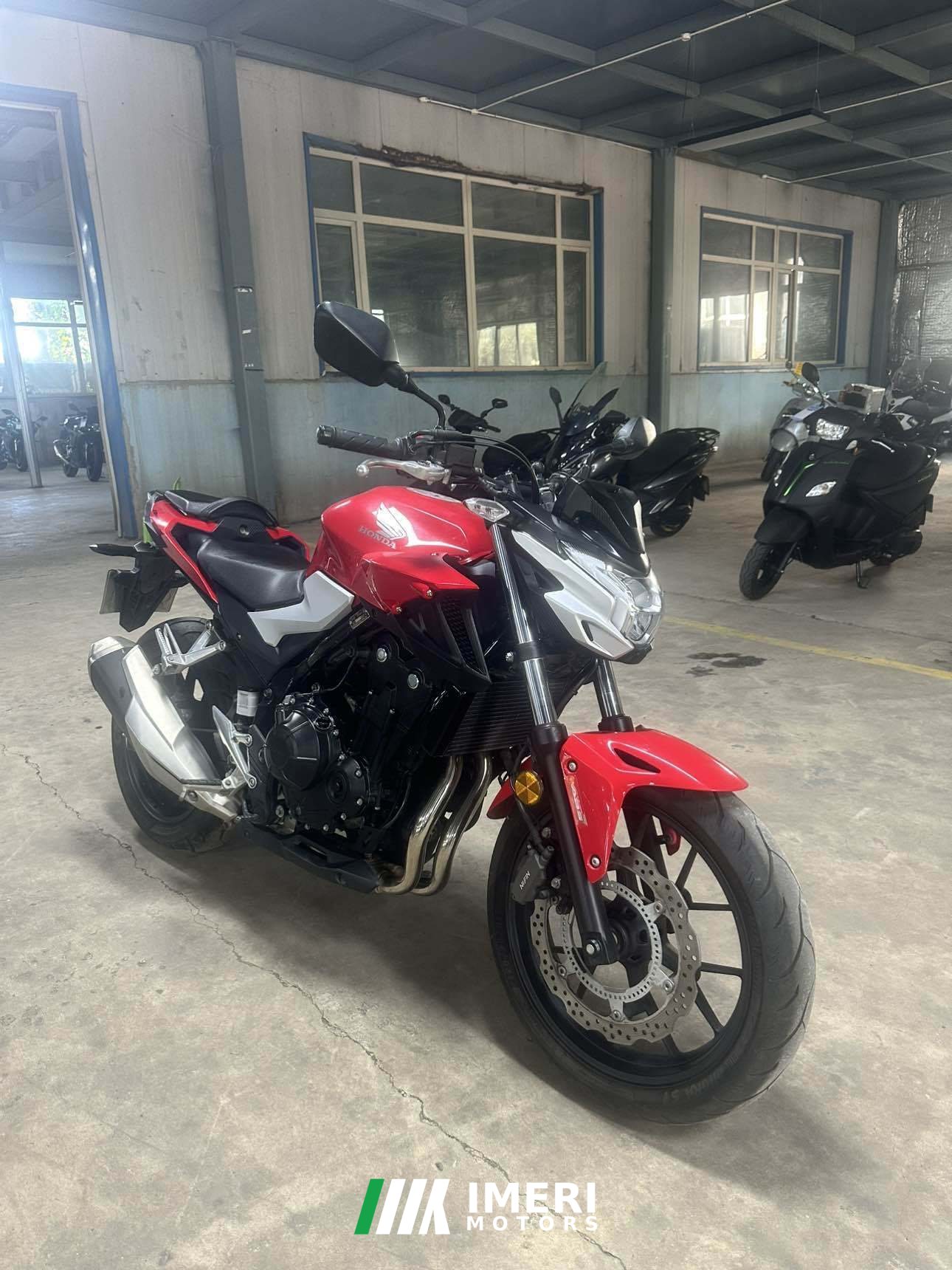 2021 Honda CB400F