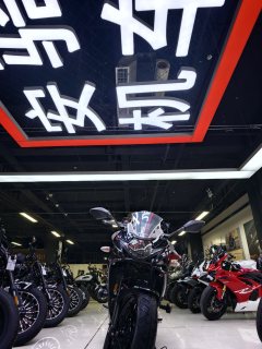 Haojue Suzuki GSX250R - ფოტო 1