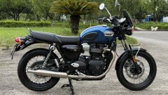 Triumph Bonneville T100 900 cc - photo 4
