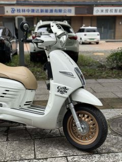 Peugeot DJANGO 150 cc - photo 7