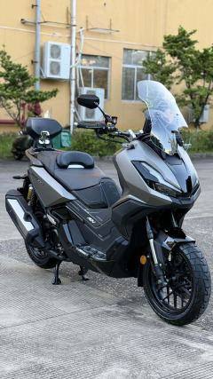 Honda ADV350 - ფოტო 1
