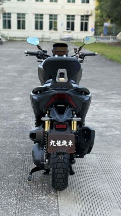Honda ADV350 - ფოტო 8