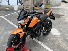 Kawasaki Z400 - ფოტო 1