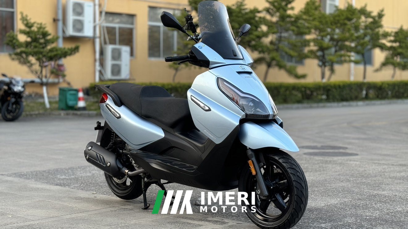 2021 Piaggio X7 250 cc