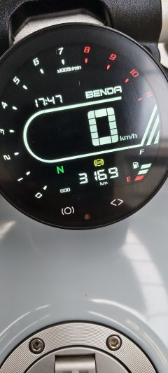 Benda Challenger 300 - ფოტო 7
