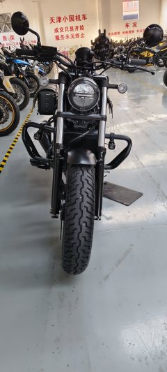 Honda CM300 - photo 1