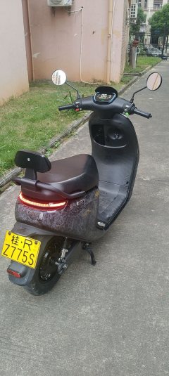 Segway Ninebot E - ფოტო 3