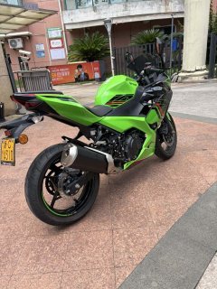 Kawasaki Ninja 400 - ფოტო 4