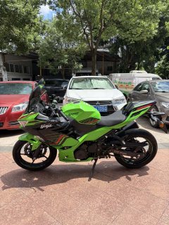 Kawasaki Ninja 400 - ფოტო 9