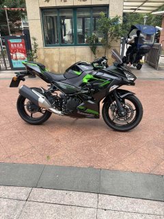 Kawasaki Ninja 400 - ფოტო 5