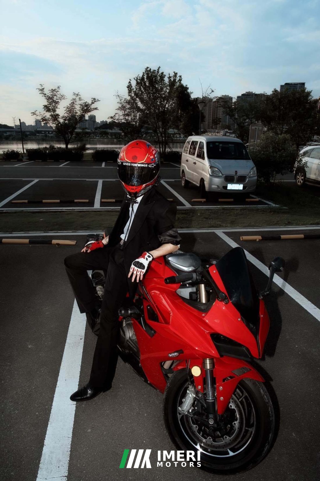 QJMOTOR Roewe i5 550 / Sai 550 *(Context-dependent, usually referring to the motorcycle "Sai 550" or Roewe car v - მოტოციკლი…