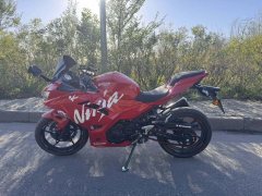 Kawasaki Ninja 400 - ფოტო 1