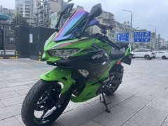 Kawasaki Ninja 400 - ფოტო 1