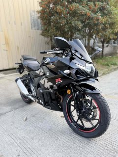 Haojue Suzuki GSX250R - ფოტო 1