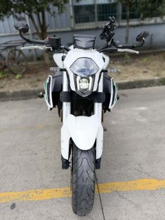 Benelli TNT600i - ფოტო 2