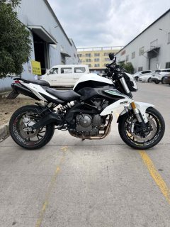 Benelli TNT600i - ფოტო 4