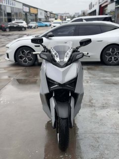 Yamaha XMAX 300 cc - ფოტო 2